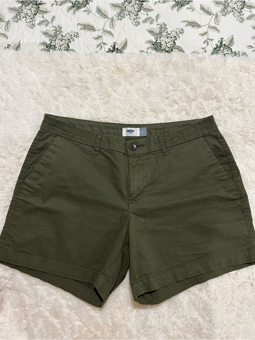 Old Navy Olive Utility Chino Shorts